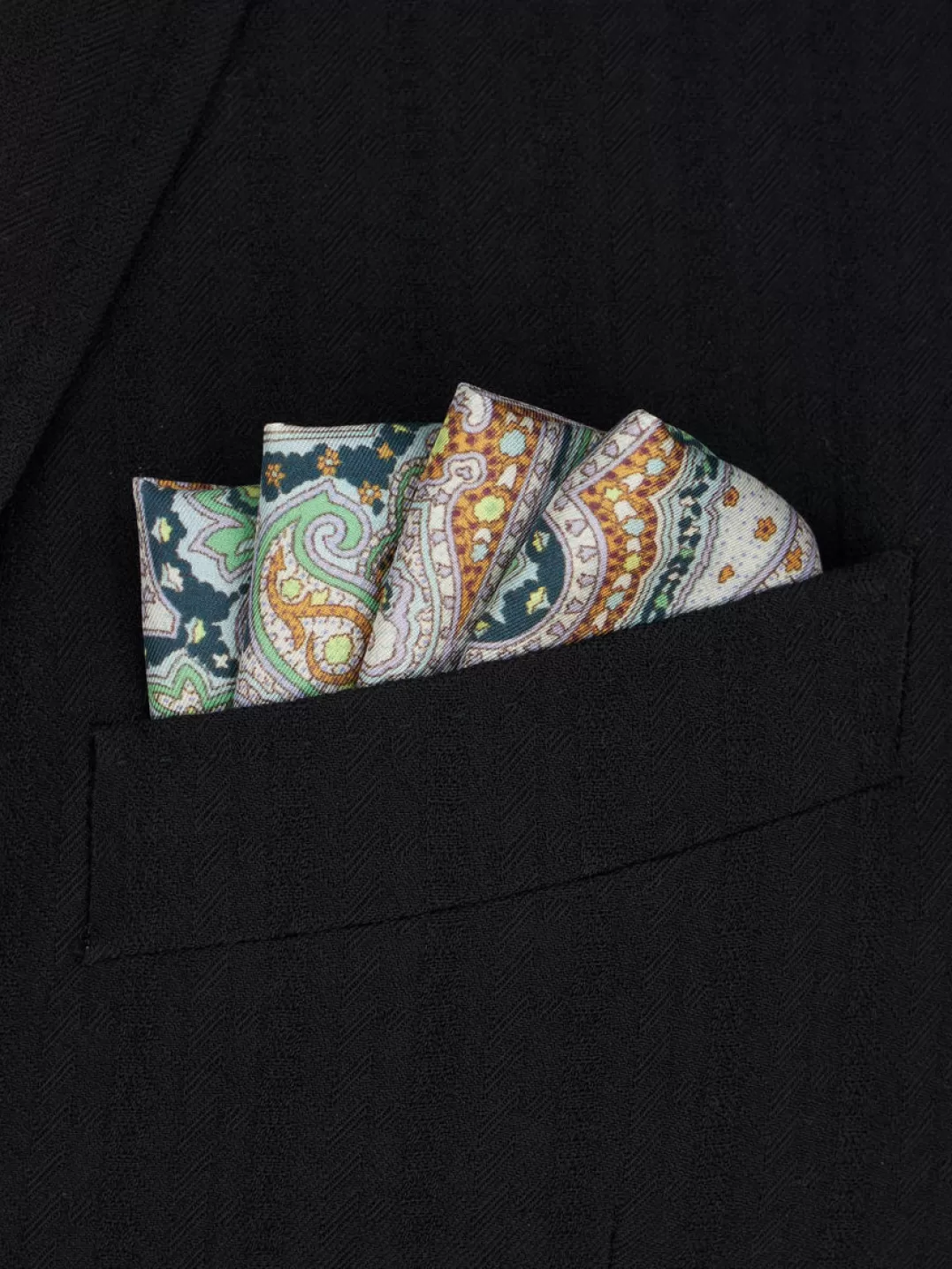 New Pocket Square With Print | Men | | Ties and Pocket Squares